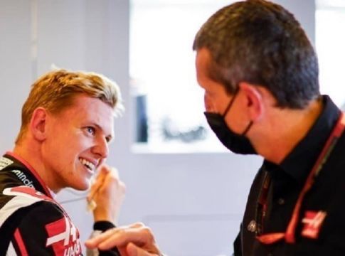 Ο Μικ Σουμάχερ εφεδρικός οδηγός της Ferrari