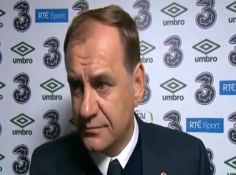 Βάις – «Η Σλόβαν παίζει καλύτερα υπό πίεση, θα παρακολουθούμε και τον ΠΑΟΚ»