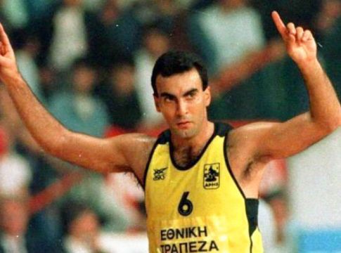 Νίκος Γκάλης – Όταν ήρθε στην Ελλάδα ο θεός του μπάσκετ
