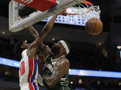 Ο Τζάκσον καρφώνει στο πρόσωπο του Κάζινς στην κορυφή του Top10 (vid)