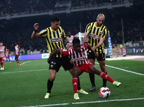 Στην κορυφαία δεκάδα «εισερχόμενων» μεταγραφών η Ελλάδα (Pic)