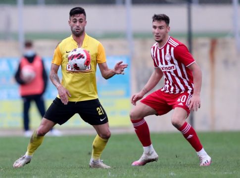 Αναγέννηση Καρδίτσας – Αντιπροσωπεία οπαδών αποθέωσε την αποστολή στην Αθήνα (vid)