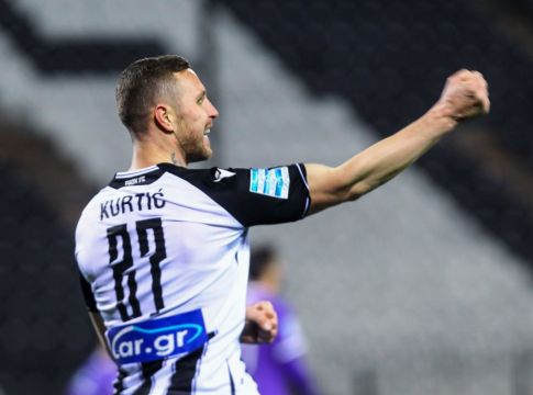 Koύρτιτς – «Θα μάθετε στο τέλος της σεζόν γιατί πανηγυρίζω έτσι»