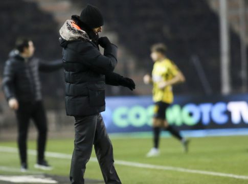 Απάντηση της ΑΕΚ σε Λουτσέσκου – «Το ματς το έδειχνε η τηλεόραση»