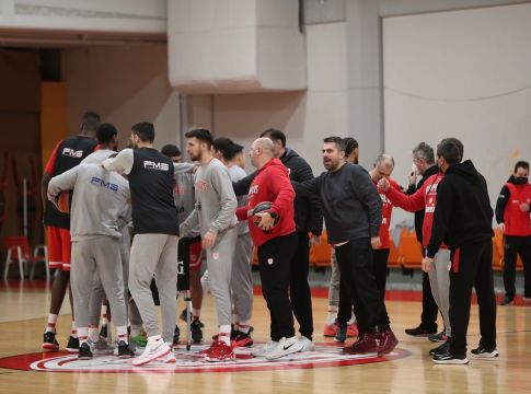 Ολυμπιακός: Εκτός με Ερυθρό Αστέρα οι ΜακΚίσικ και Πρίντεζης, αμφίβολος ο Μάρτιν