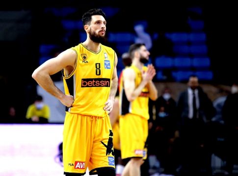 Άντι Ράουτινς: Η… τέχνη του σουτ δεν ξεχνιέται