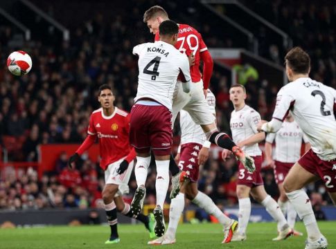 Μάντσεστερ Γιουνάιτεντ – Άστον Βίλα 1-0 : Προβλημάτισε ξανά, αλλά… κέρασε πίκρα τον Τζέραρντ και πέρασε