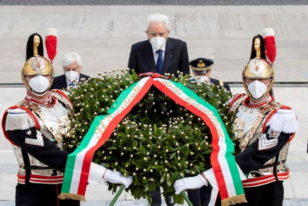 Ιταλία: Τι σημαίνει η ανανέωση της θητείας του Σέρτζιο Ματαρέλα στην προεδρία