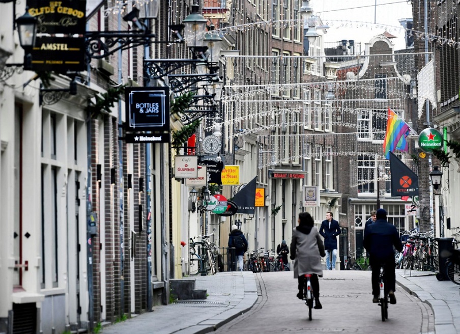 Ολλανδία – Χαλάρωση των μέτρων για τον κορωνοϊό από το Σάββατο παρά τα απανωτά ρεκόρ κρουσμάτων