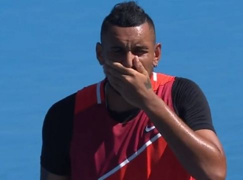 Η όμορφη κίνηση του Κύργιου σε παιδί που χτύπησε καταλάθος (vid)