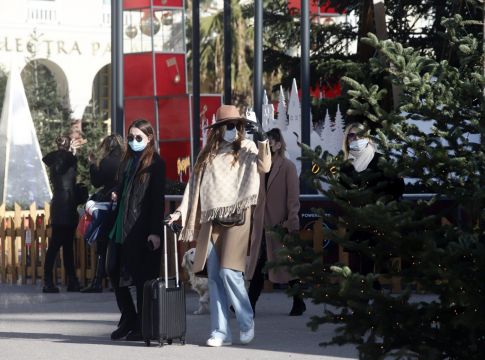 Κορωνοϊός: Πού εντοπίζονται τα 19.712 νέα κρούσματα – Ο χάρτης της διασποράς
