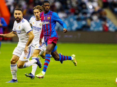 Προβάδισμα με Βινίσιους για τη Ρεάλ, απάντησε ο Ντε Γιονγκ για την Μπαρτσελόνα (vids)