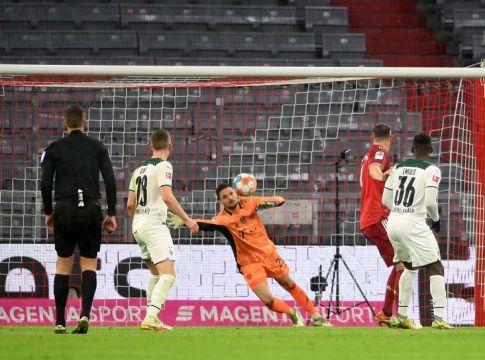 Μπάγερν Μονάχου – Μπορούσια Γκλάντμπαχ 1-2