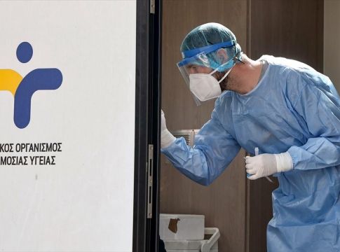 Τι συμβαίνει με τα τηλέφωνα του ΕΟΔΥ; – Η απάντηση Ζαούτη