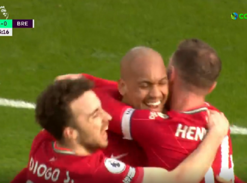 Ο Φαμπίνιο έλυσε τον… γόρδιο δεσμό για τη Λίβερπουλ κόντρα στη Μπρέντφορντ (vid)