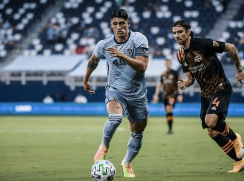 Σοκ – Πρώην παίκτης του Ολυμπιακού χάνει όλο το 2022 με τραυματισμό!