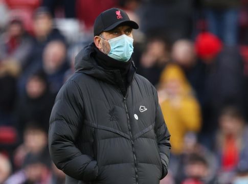 Έρευνα από την EFL ζητούν οι ομάδες, μετά τις δηλώσεις του Κλοπ για «ψευδώς θετικά τεστ» στη Λίβερπουλ