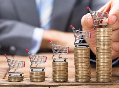 «Πέταξε» πάνω από το 5% ο πληθωρισμός – Ερχεται τσουνάμι ανατιμήσεων