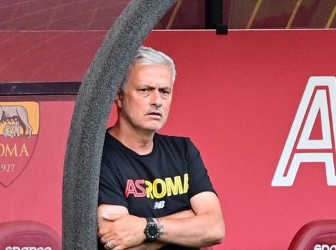 Ρόμα – Προσέλαβε νεό βοηθό στο πλευρό του Μουρίνιο