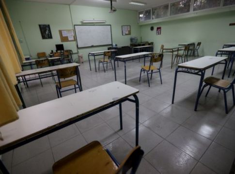 Τελεσίγραφο εκπαιδευτικών προς αρνητές γονείς – Επιστροφή στο σχολείο ή εισαγγελέας