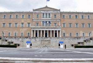 Επέστρεψε σε διψήφια ποσοστά η διαφορά ΝΔ με ΣΥΡΙΖΑ – Η νέα εικόνα μετά τα κυβερνητικά μέτρα
