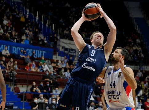 Zενίτ – Εφές 76-67