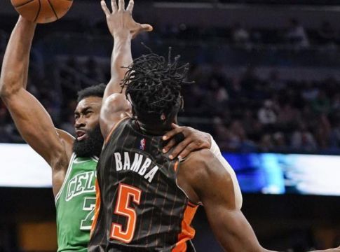 Ο Μπράουν δε φοβάται το «θηρίο» στην κορυφή του Top10 (vid)