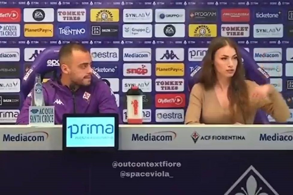 Σάλος στην Ιταλία: Παίκτης της Φιορεντίνα… γλείφεται με την press officer της ομάδας (Vid+pics)