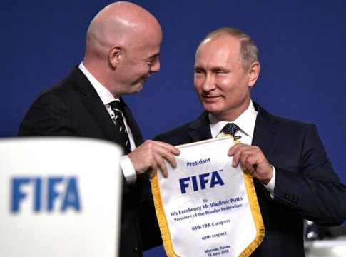 FIFA και UEFA απέβαλλαν τη Ρωσία από όλες τις διοργανώσεις