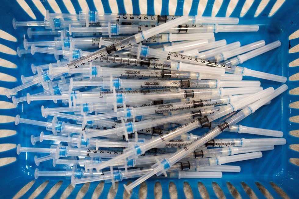 Κορωνοϊός: Θα χρειαστούμε νέο εμβόλιο για την Όμικρον; Μελέτη στις ΗΠΑ λέει όχι