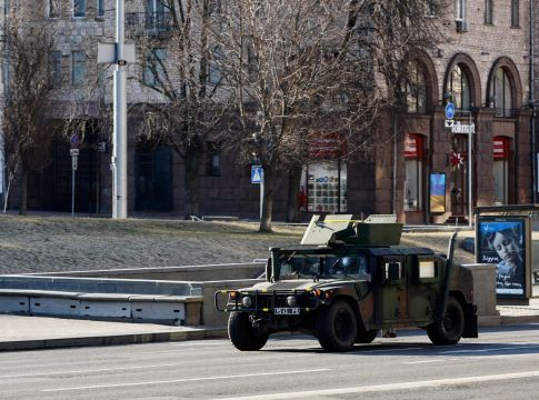 Αυτοί είναι οι λόγοι που καθυστερεί η ρωσική εισβολή στο Κίεβο
