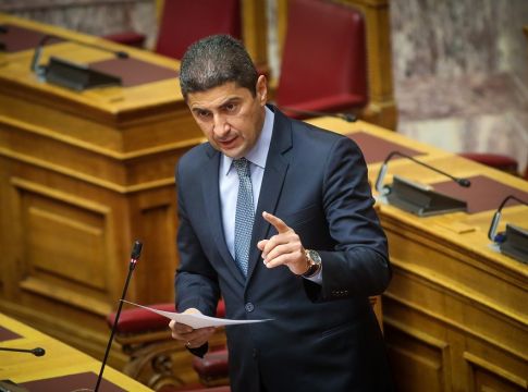 Αυγενάκης: «Καμία ανοχή, καμία πράξη βίας ατιμώρητη» (pic)