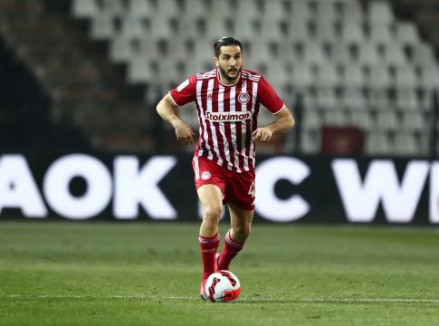 Έκτη στον κόσμο σε μεταγραφές η Ελλάδα και όγδοη σε δαπάνες τον Ιανουάριο του 2022