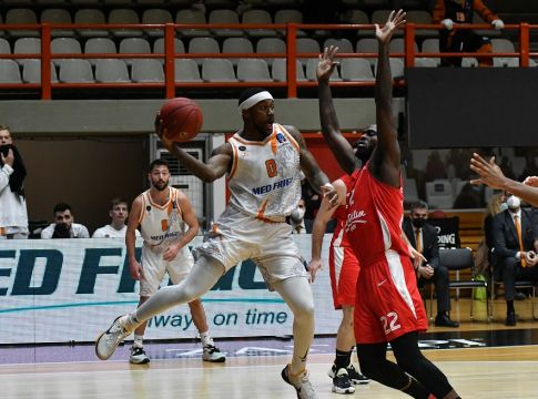 Προμηθέας – Μπουρ αν Μπρες 84-77