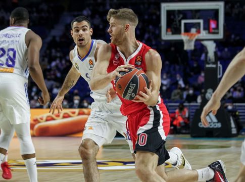 LIVE: Ρεάλ Μαδρίτης – Ολυμπιακός 75-67 (Τελικό)
