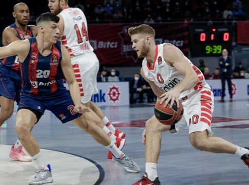 LIVE: Μπασκόνια – Ολυμπιακός 62-72 (Τελικό)