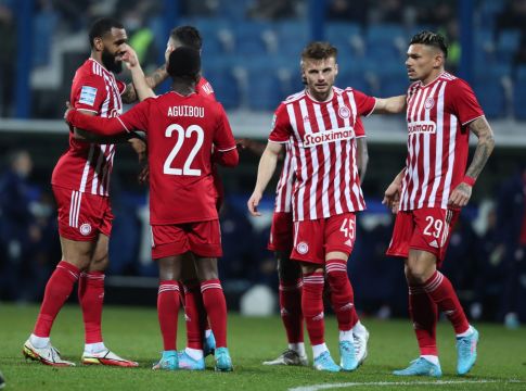 «Καθαρίζει» με Τικίνιο και Μασούρα ο Ολυμπιακός (vids)