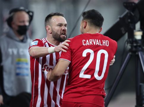 Βαλμπουενά: «Είτε παίζεις αναπληρωματικός είτε βασικός πρέπει να δίνεις ό,τι έχεις»