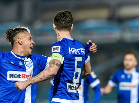 Στο νοσοκομείο ο Κάργας μετά το ματς με τον Αρη – Ανησυχία στον ΠΑΣ Γιάννινα