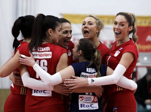 Ολυμπιακός – Μαρκόπουλο 3-0: Άνετη νίκη για τις «ερυθρόλευκες»