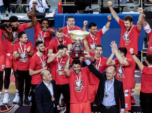 Η «ερυθρόλευκη» παρακάμερα του τελικού Κυπέλλου (vid)