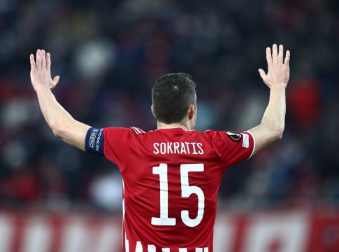 Το σωτήριο τάκλιν του Σωκράτη στον Μαλινόφσκι (vid)