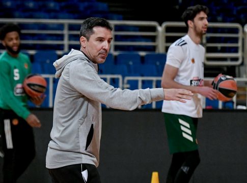 Πρίφτης: «Δεν είμαι βέβαιος ότι τα παιχνίδια με τις ρώσικες ομάδες θα αναβληθούν ή θα γίνουν σε ουδέτερες έδρες»