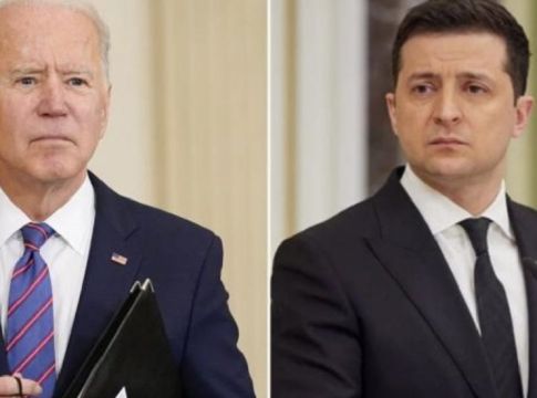 Ουκρανία: Τηλεφωνική επικοινωνία Μπάιντεν-Ζελένσκι – Οι ΗΠΑ θα απαντήσουν γρήγορα σε τυχόν ρωσική επίθεση, επανέλαβε ο Μπάιντεν