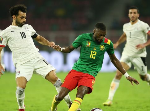 «Λύγισε» στα πέναλτι το Καμερούν του Κούντε