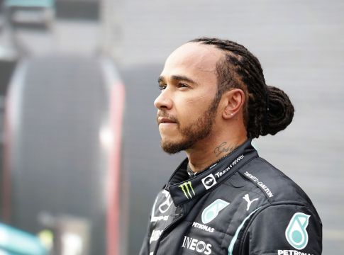 Ερχεται η ταινία της Formula 1: Πρωταγωνιστής ο Μπραντ Πιτ, ποιος ο ρόλος του Χάμιλτον