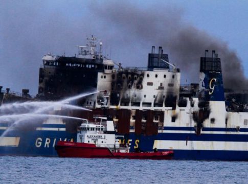 Euroferry Olympia: Εντοπίστηκε κι άλλη απανθρακωμένη σορός στο πλοίο