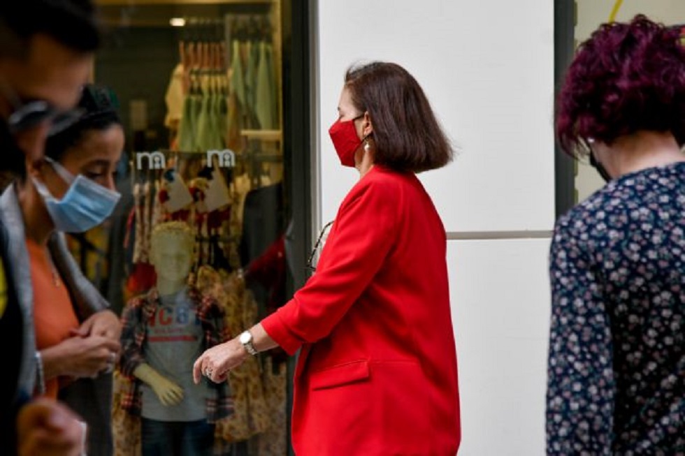 Μαγιορκίνης: Σταδιακά θα περάσουμε στο στάδιο που δεν θα είναι υποχρεωτική η μάσκα έξω