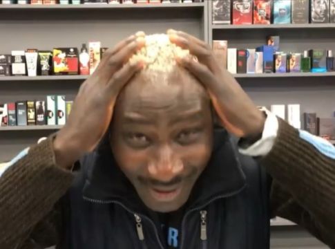 Έπος: Ο Ογκουνσότο διαφήμιζει sex shop και προτρέπει: «κάντε έρωτα, όχι πόλεμο» (vids)