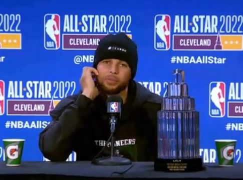 Κάρι: «Δεν μπορούσα να σταματήσω να χαμογελάω» (vid)